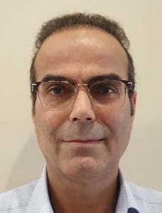 عکس کارشناس